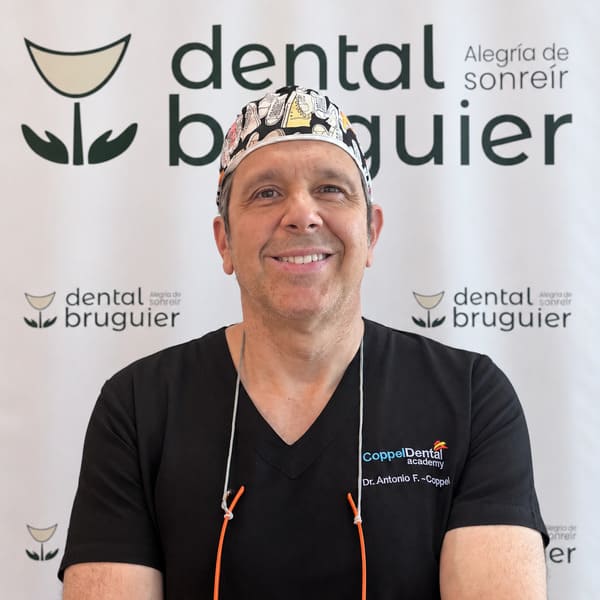 Dr. Antonio Coppel - Cirujano
